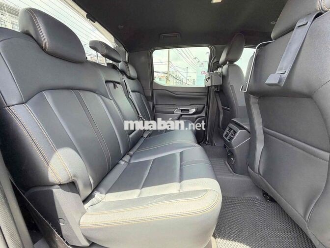 FORD WILDTRAK 2025, SIÊU LƯỚT, 350 TRIỆU NHẬN XE