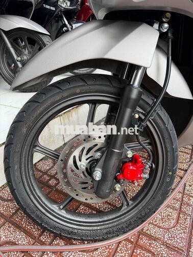 Honda Vision 2026 bạc 1000 km