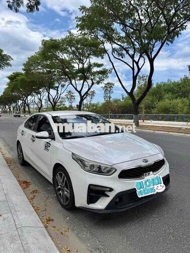 Kia Cerato 2019 Số sàn Trắng