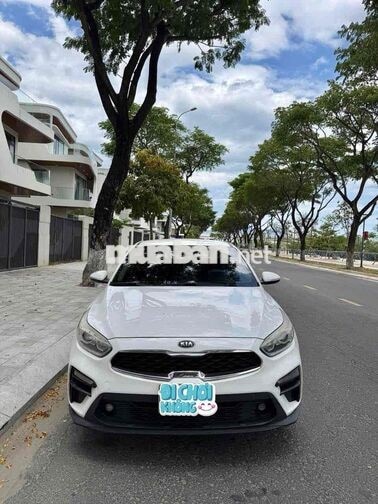Kia Cerato 2019 Số sàn Trắng