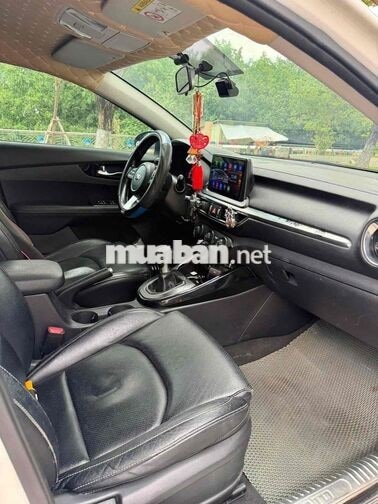 Kia Cerato 2019 Số sàn Trắng