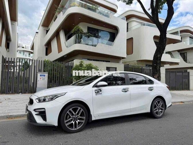 Kia Cerato 2019 Số sàn Trắng