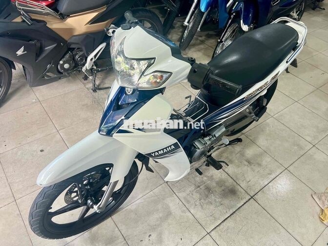 Yamaha Sirius Trắng Xanh mâm đĩa rất đẹp !