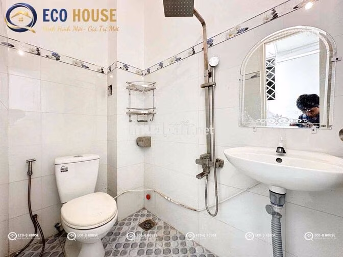 MỚI XÂY TÁCH BẾP TÁCH NHÀ VỆ SINH NGAY AEON TÂN PHÚ