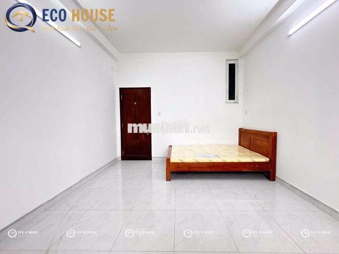 MỚI XÂY TÁCH BẾP TÁCH NHÀ VỆ SINH NGAY AEON TÂN PHÚ