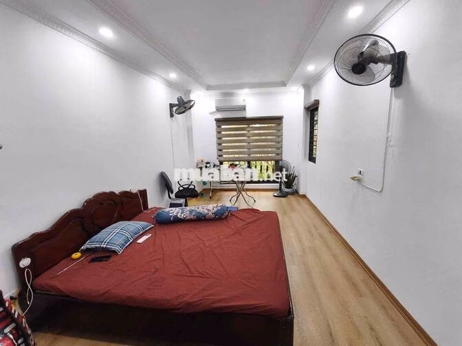 Siêu phẩm Đồng Trì,T/Trì-Oto tránh-4 thoáng-T/máy-40m*7 tầng