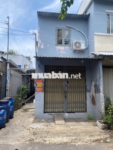 Bán dãy nhà trọ 301m2 đất, gồm 14 phòng sát mặt tiền đường N.V.Quá