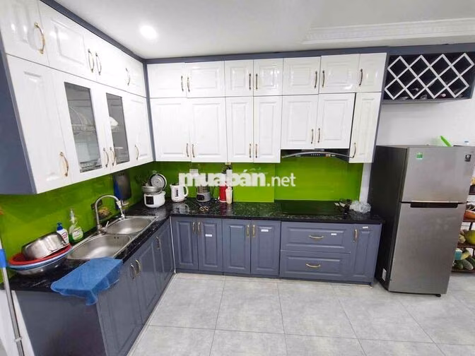 Siêu phẩm Đồng Trì,T/Trì-Oto tránh-4 thoáng-T/máy-40m*7 tầng
