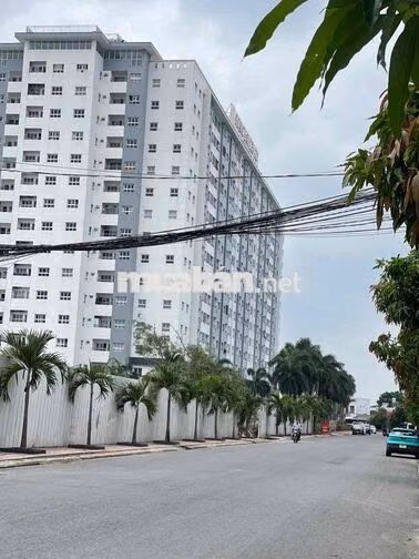 nhà cần bán kdc 584 HUỲNH BÁ CHÁNH