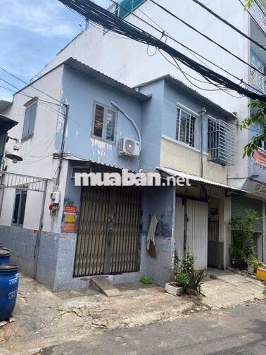 Bán dãy nhà trọ 301m2 đất, gồm 14 phòng sát mặt tiền đường N.V.Quá