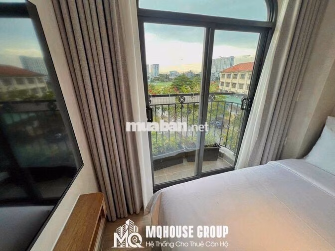 CĂN HỘ STUDIO BANCOL 35M2 gần Sân Bay - thang máy full nội thất