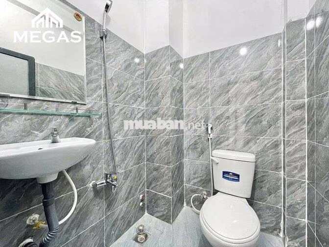 🔥Căn hộ studio ban công giá mềm ngay E town Cộng Hoà, siêu rộng thoáng