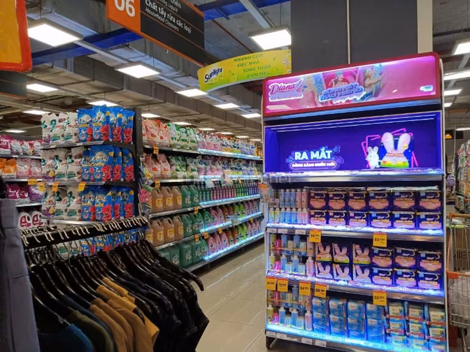 THÔNG BÁO TUYỂN GẤP 10 NAM/ NỮ LÀM VIỆC TẠI CHI NHÁNH TPHCM  