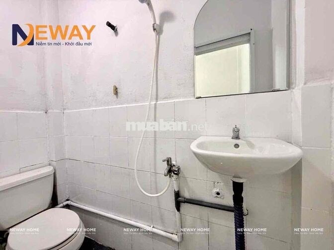 Trống Sẵn Phòng Studio Sẵn Máy Lạnh  Đi Bộ Ra Đại Học Công Thương