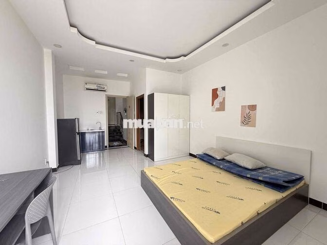 STUDIO BAN CÔNG NẰM GẦN PHÚ MỸ HƯNG TIỆN QUA Q1 VÀ LOTTE