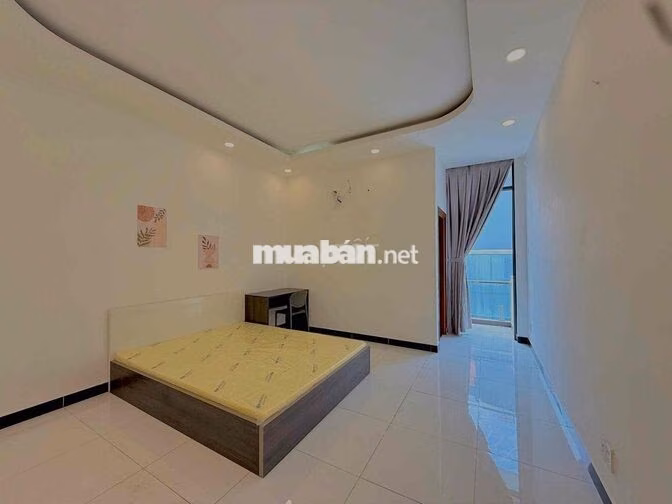 STUDIO BAN CÔNG NẰM GẦN PHÚ MỸ HƯNG TIỆN QUA Q1 VÀ LOTTE