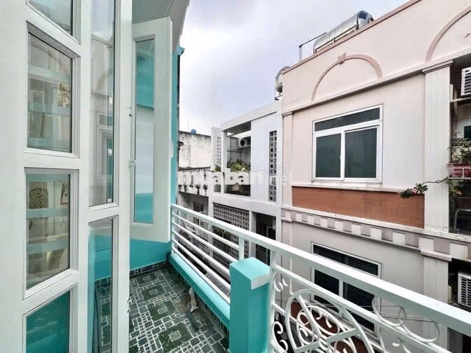 PHÒNG BAN CÔNG RIÊNG FULL TIỆN NGHI - KẾ AEON BÌNH TÂN, VÒNG XOAY Q6