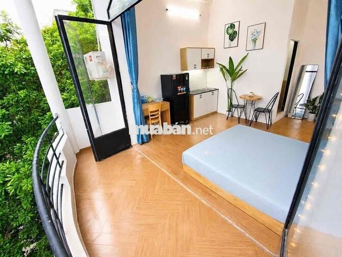 STUDIO BAN CÔNG — NGAY VẠN HẠNH MALL — MÁY GIẶT RIÊNG