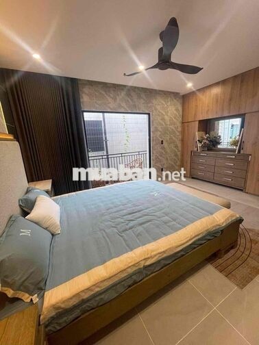 VILLA ĐẸP CHÍNH CHỦ, KHU CHẾ LAN VIÊN,5PN,6WC