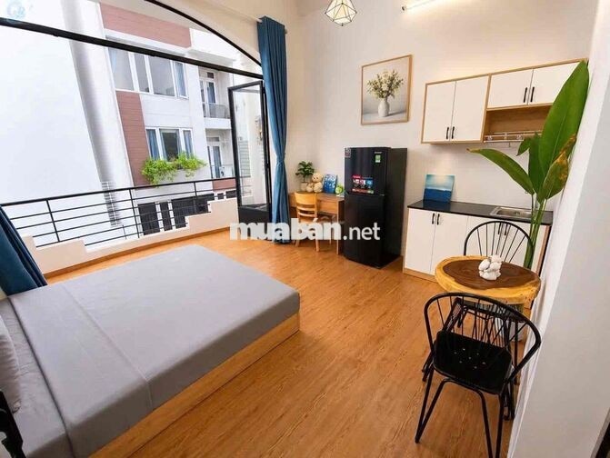 STUDIO BAN CÔNG — NGAY VẠN HẠNH MALL — MÁY GIẶT RIÊNG