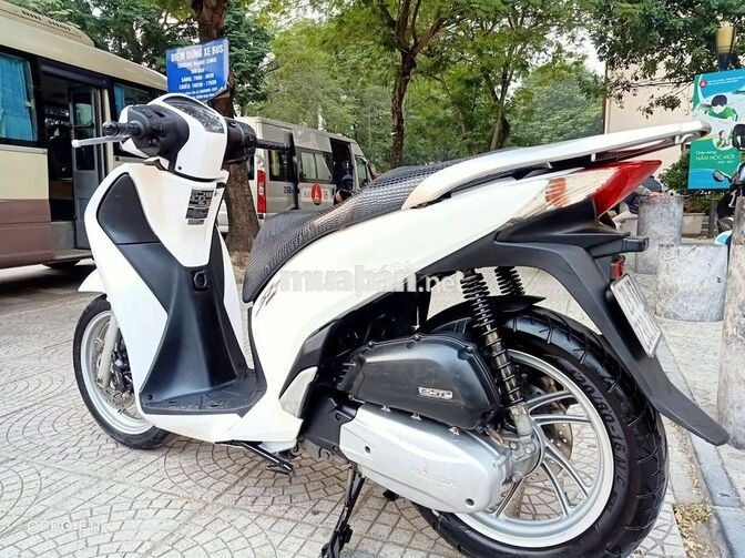 Honda SH Trắng 150cc bản 2018 chính chủ