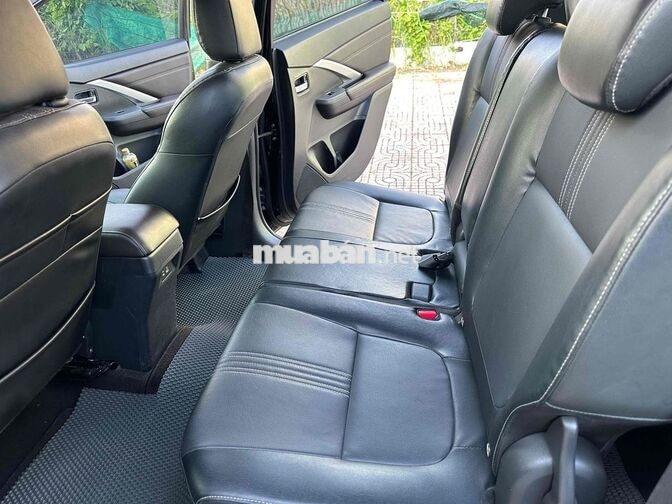 Mitsubishi Xpander Premium 2022 Tự động Đen