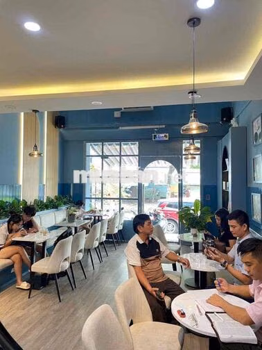 Nhà mới khu tên lửa MT kinh doanh đối diện chợ 5x20m 4.5 tấm 6PN 33tr
