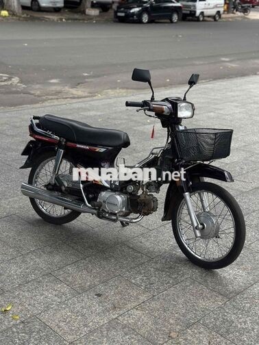 Honda Super Dream 1999 sơn zin máy chất
