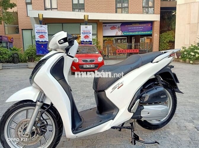 Honda SH Trắng 150cc bản 2018 chính chủ