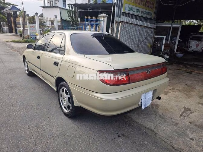Toyota Carina 1995 Tự động Vàng cát Nhập khẩu