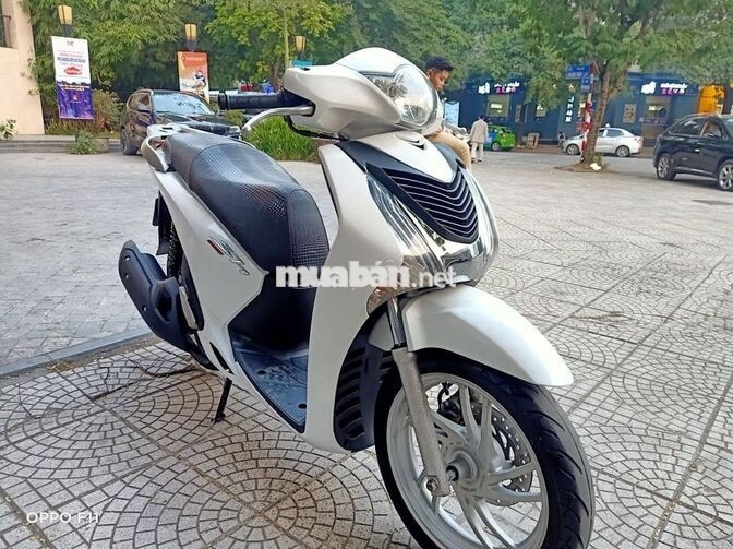 Honda SH Trắng 150cc bản 2018 chính chủ