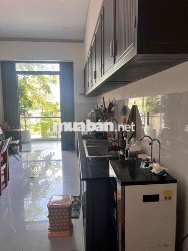 cần bán nhà đường tôn đức thắng tiến thành