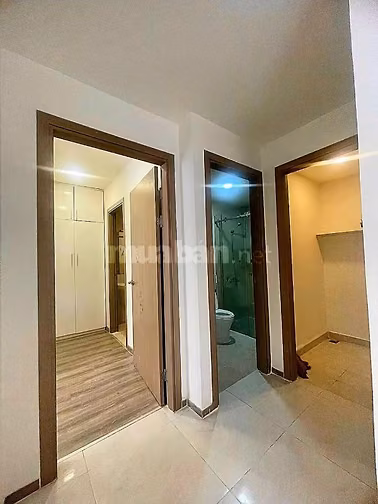 Cho thuê căn hộ 80m2 view sông, lầu cao, Riva Park  