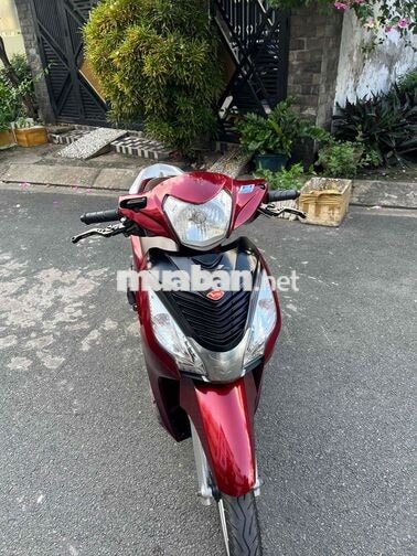 Honda Vision Fi đỏ zin. CÓ BẢO HÀNH