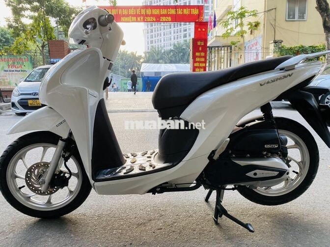 Honda Vision 2025 Trắng bao mới chính chủ