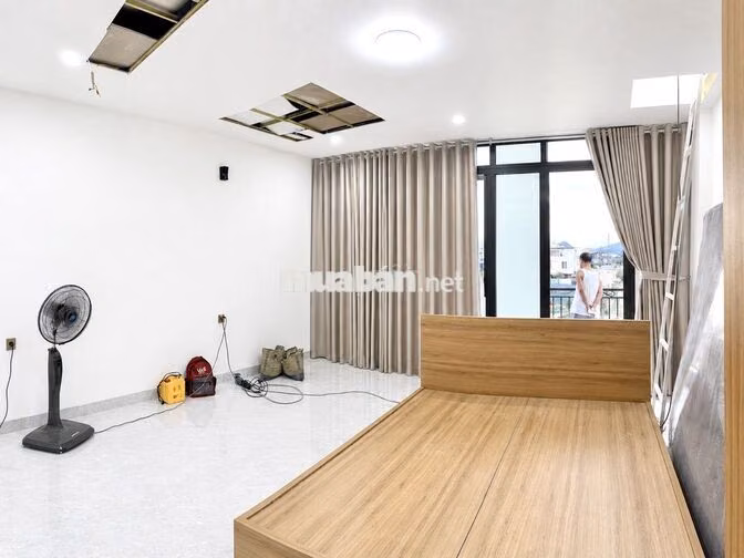 NHÀ 4 PHÒNG NGỦ MỚI FULL NỘI THẤT KHU ĐÔ THỊ MỸ GIA GIÁ 27 TRIỆU/THÁNG