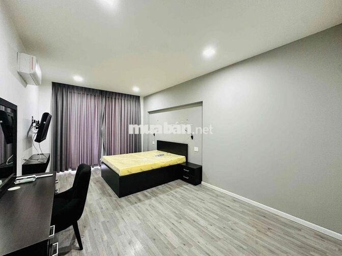 cho thuê nhà 5 PN full nội thâtd ngay chợ tân mỹ Q7