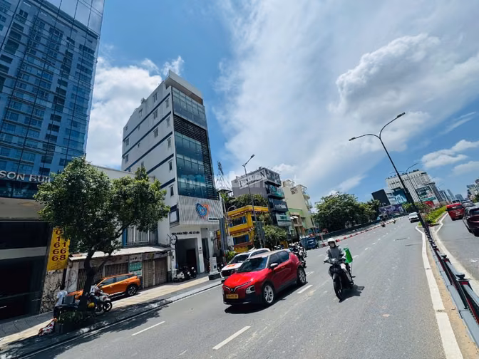 Cho thuê TÒA NHÀ số 14 Nguyễn Văn Trỗi, Phường 15, Quận Phú Nhuận