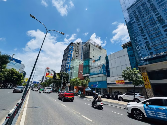 Cho thuê TÒA NHÀ số 14 Nguyễn Văn Trỗi, Phường 15, Quận Phú Nhuận