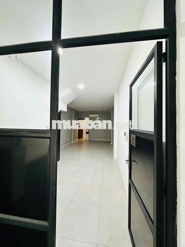 cho thuê nhà 5 PN full nội thâtd ngay chợ tân mỹ Q7
