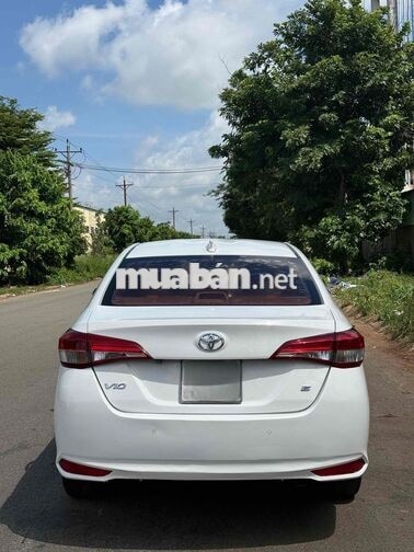 Toyota Vios 1.5 bản E 2019 Tự động Trắng