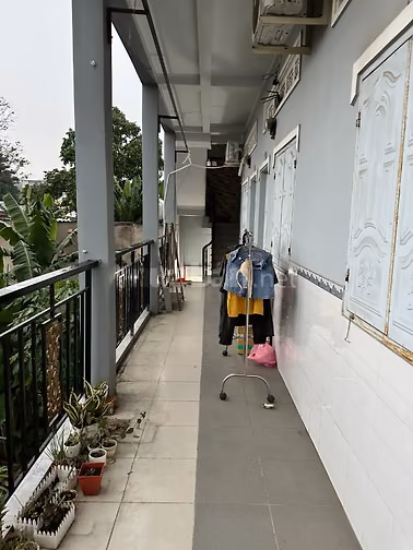 bán nhà cách VINHOMES QUẬN 9 TẬM 500m vừa ở cho thuê 