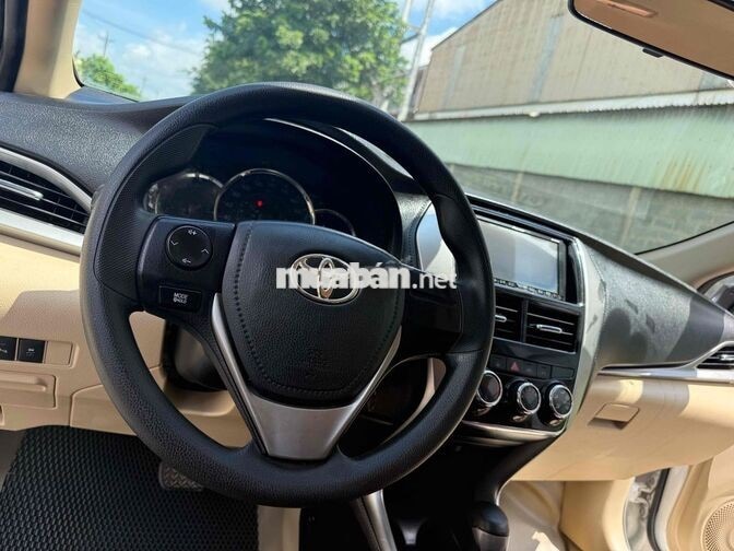 Toyota Vios 1.5 bản E 2019 Tự động Trắng