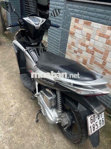 Cần bán xe Honda Air Blade Đen Xe tay gas
