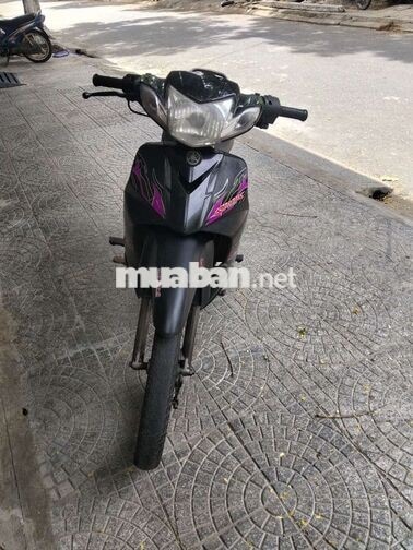 Yamaha Sirius Đen