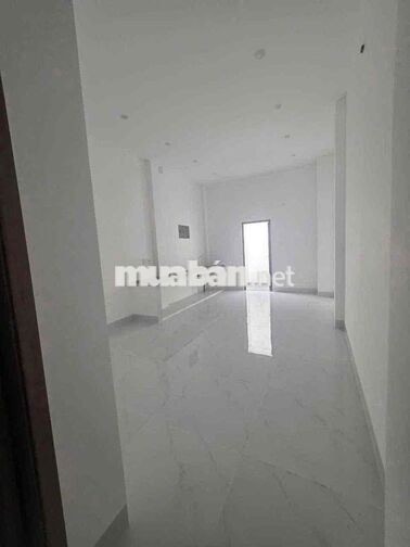Nhà mặt tiền Kinh Doanh Huỳnh Văn Luỹ gần Thành Phố mới 1tr1l 5pn