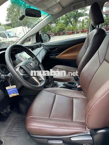 Toyota Innova 2.0E 2020 Vàng cát Số sàn
