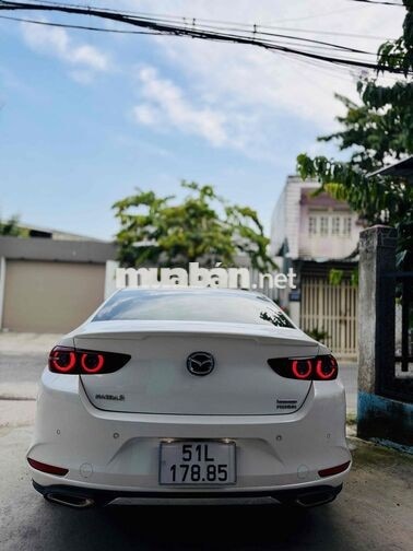 Mazda Mazda3 Premium 2022 Trắng 39405 km