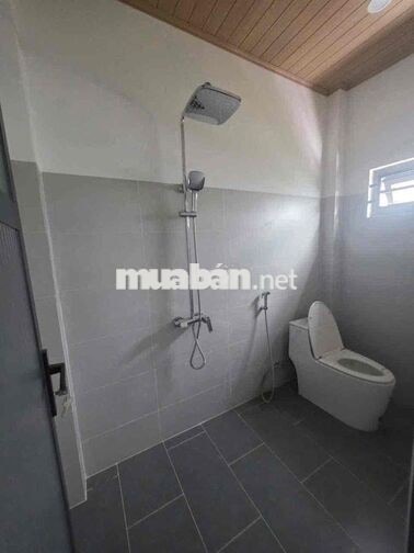 Nhà mặt tiền Kinh Doanh Huỳnh Văn Luỹ gần Thành Phố mới 1tr1l 5pn