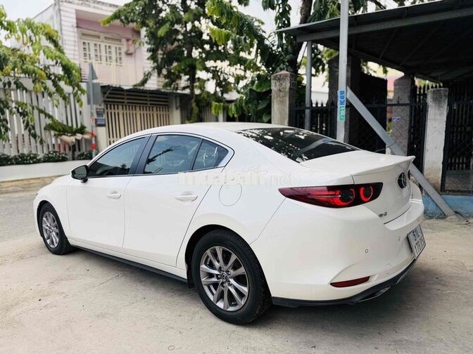Mazda Mazda3 Premium 2022 Trắng 39405 km